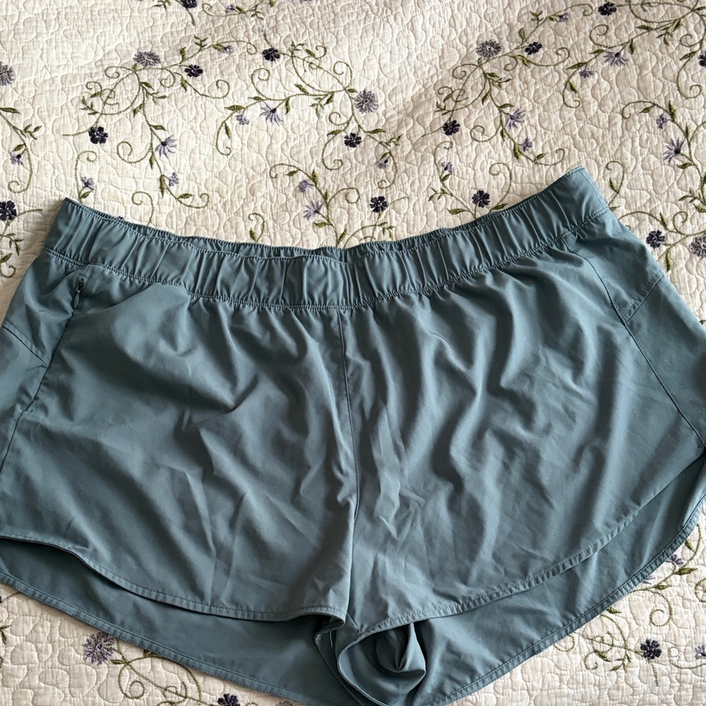 Old Navy Teal Women's Athletic Shorts